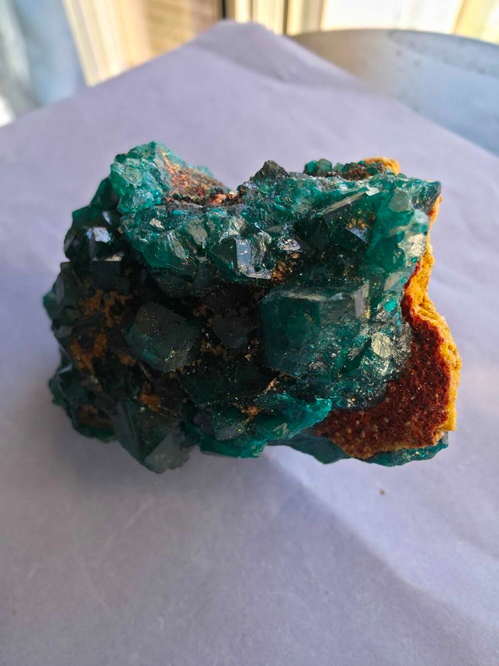 Dioptase sur Gangue Naturelle-Katanga, RDC(134g) 