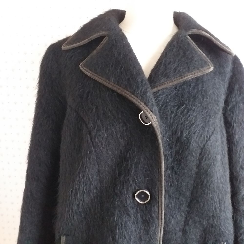 Manteau ancien en laine de lama Taille 42 Vêtements