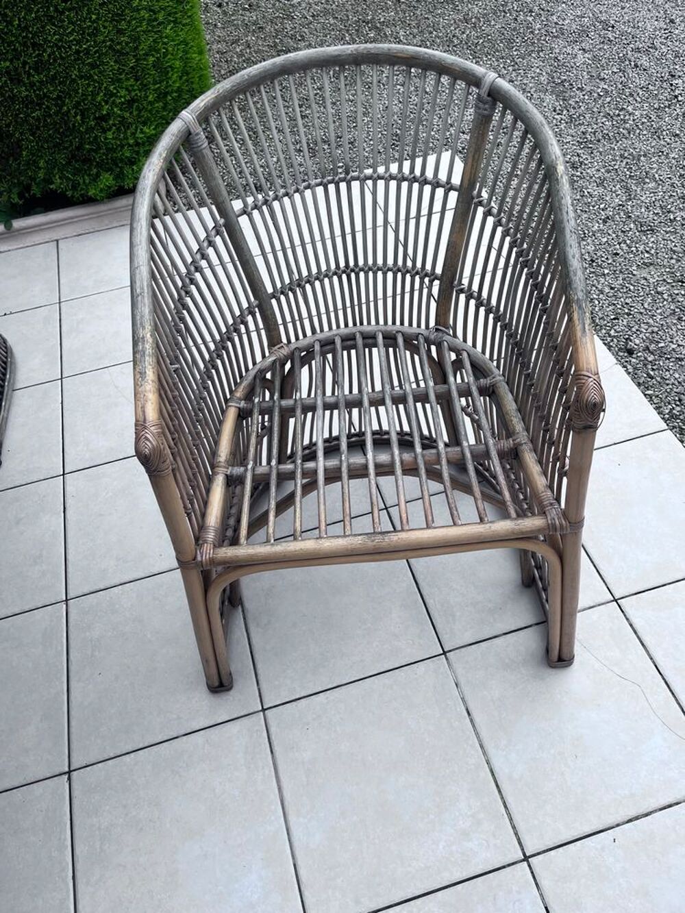 FAUTEUIL EN ROTIN Jardin