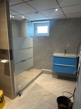  Appartement � louer 3 pi�ces 84 m�