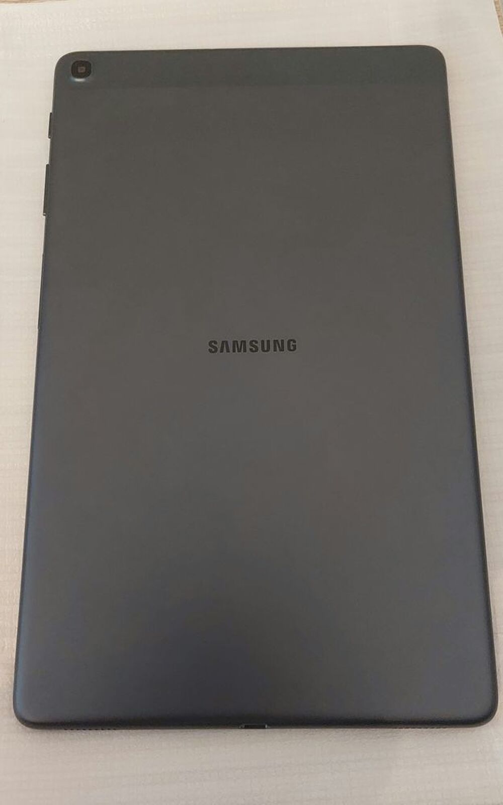 SAMSUNG GALAXY TAB A SM-T515 NOIR 4G Tlphones et tablettes