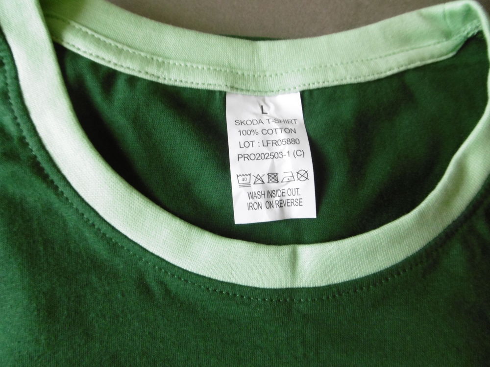 T-shirt SKODA Tour de FRANCE+ancienne casquette neuve SKODA 