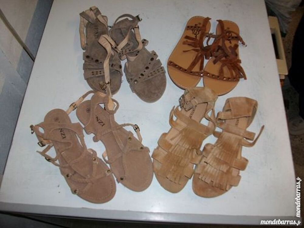 Paires de Nus-pieds Beige pt 38 -neufs- Chaussures