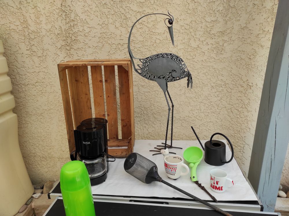9 EUROS lot cafeti&egrave;re THERMOS DECO RELIEF proust c&ocirc;t&eacute; Bricolage