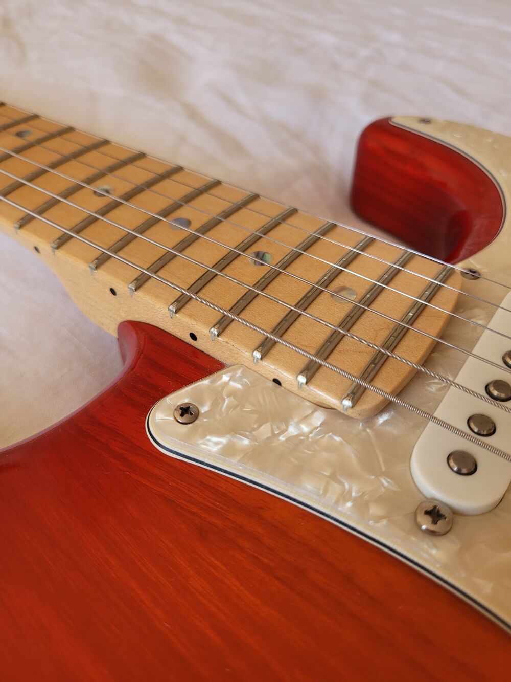 Fender American Deluxe Stratocaster Ash micro Tornade MS Instruments de musique