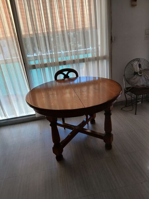 table ronde Gargas (84)
