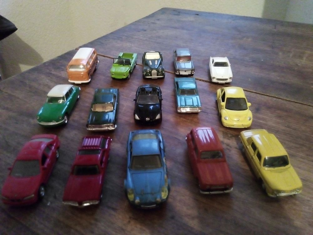 Voitures miniatures Jeux / jouets