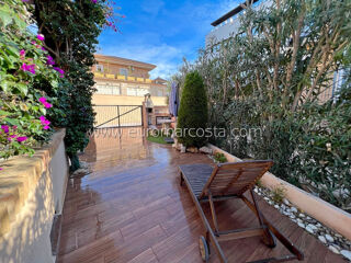  Maison  vendre 4 pices 116 m Torrevieja