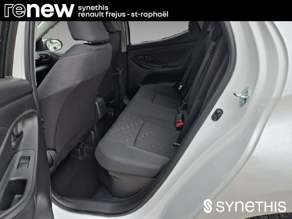 Yaris Hybride 116h Design 2025 occasion 83600 Fr&eacute;jus