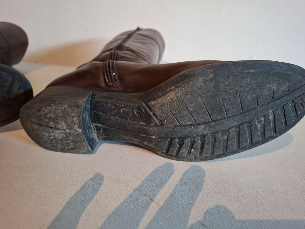 Bottes cuir P. 40 Chaussures