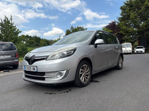 Renault Grand Sc&eacute;nic III dCi 110 FAP eco2 Expression EDC 5 pl 2013 occasion &Eacute;ragny 95610
