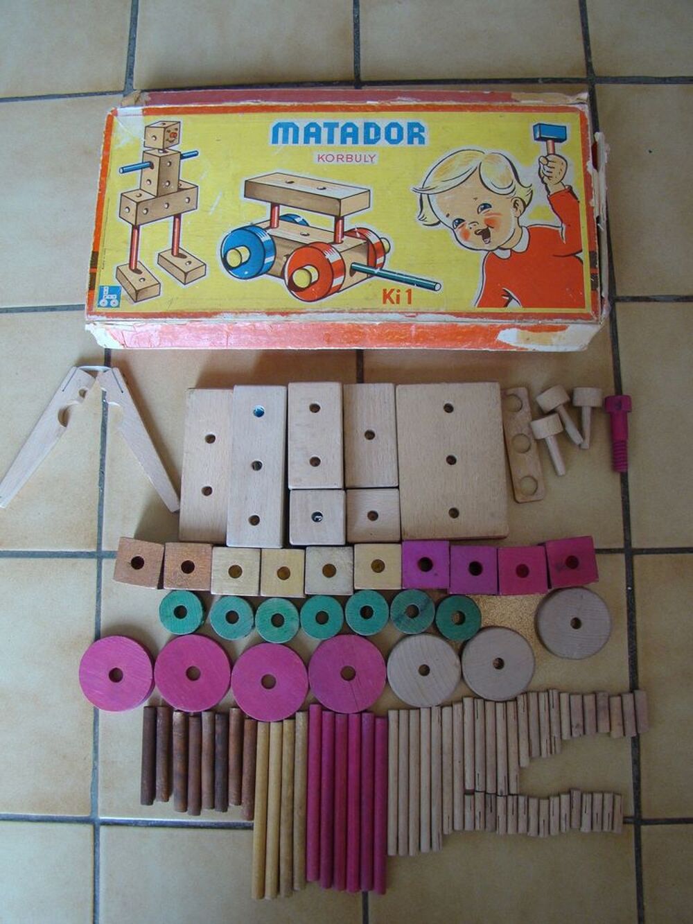 Ancien jeu de construction Matador Korbuly Ki 1 ann&eacute;es 1950
Jeux / jouets