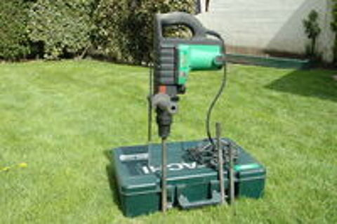   Marteau perforateur HITACHI DH 40 MA. 