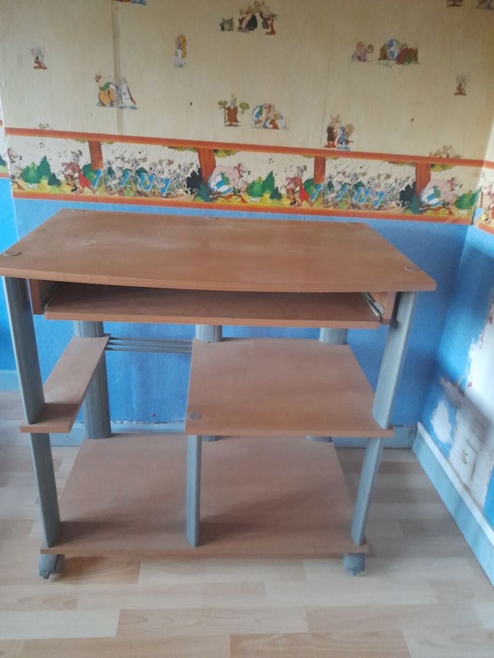 MEUBLE INFORMATIQUE Meubles