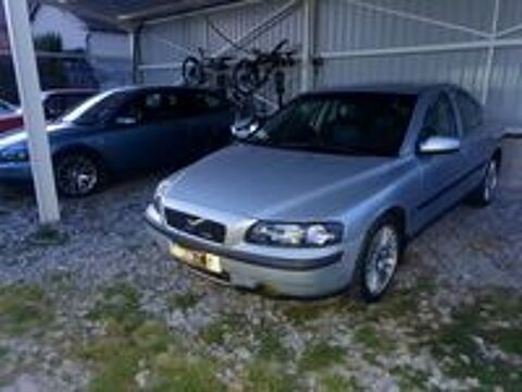 S60 2.4T Summum Geartronic A 2001 occasion 71120 Vendenesse-l&egrave;s-Charolles