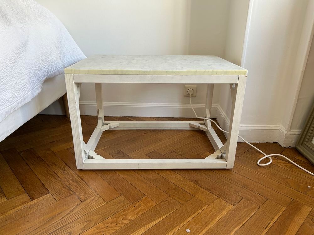 Table basse rectangulaire et 2 bouts de canap&eacute; assortis 
Meubles