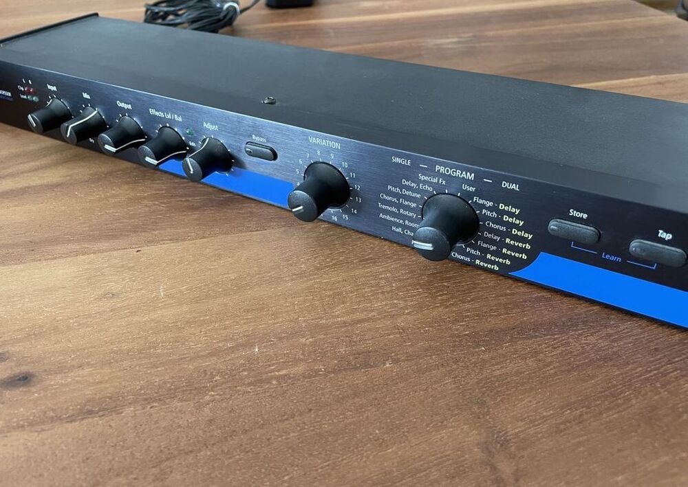 Effet de r&eacute;verb&eacute;rat /&eacute;cho Lexicon MPX100 tr&egrave;s bon &eacute;tat Instruments de musique