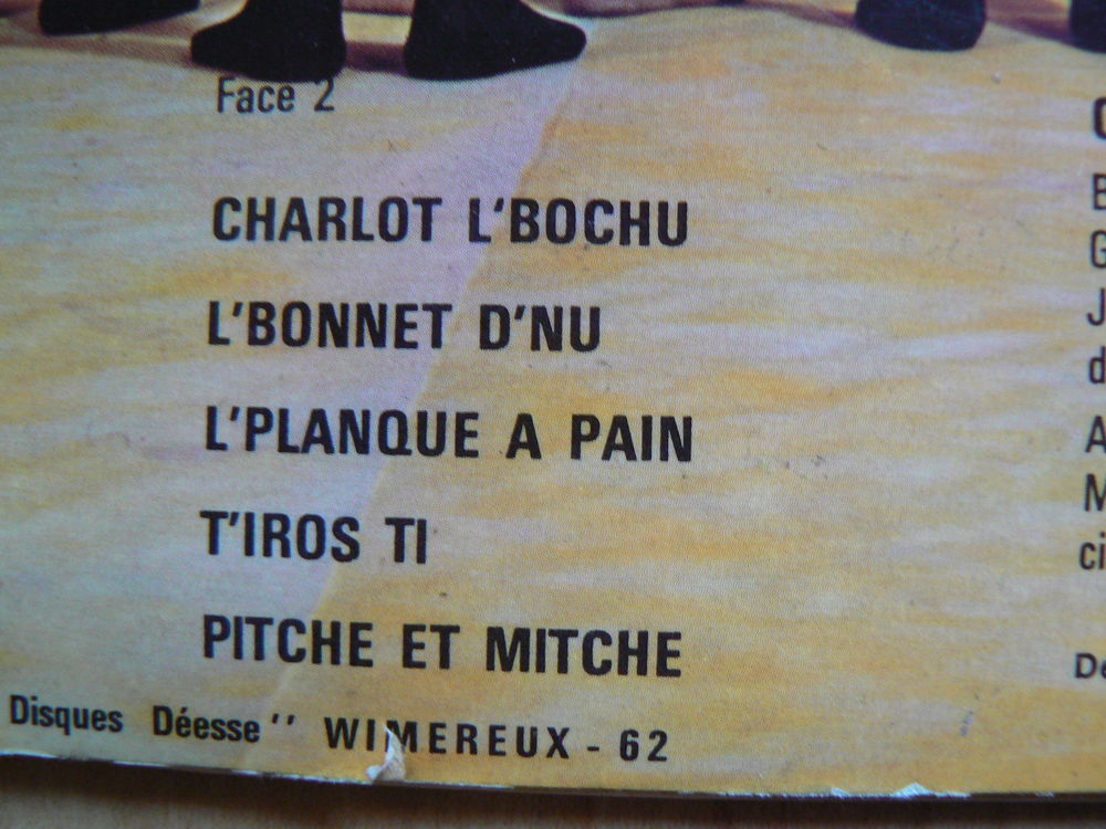 DISQUE 33 T /LES CAPENOULES DDL X 8 
CD et vinyles