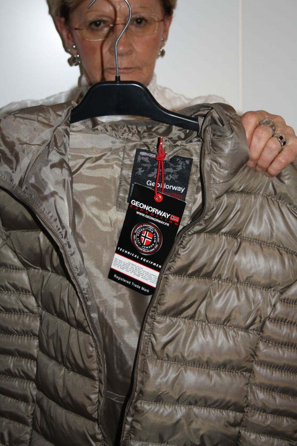 doudoune neuve Vêtements