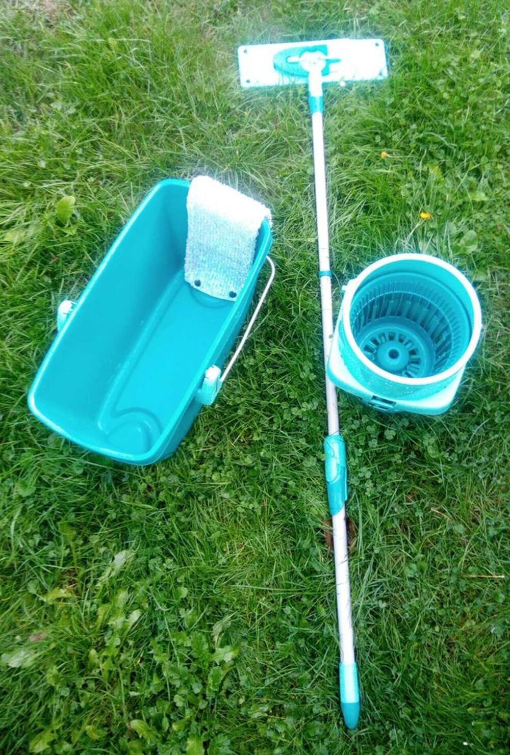 Ensemble lavage LEIFHEIT &eacute;tat neuf, A venir chercher sur Rivery ( 80136 ). 20 €. c'est disponible. Bricolage