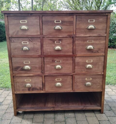 Meuble de m�tier. 400 Vierzon (18)