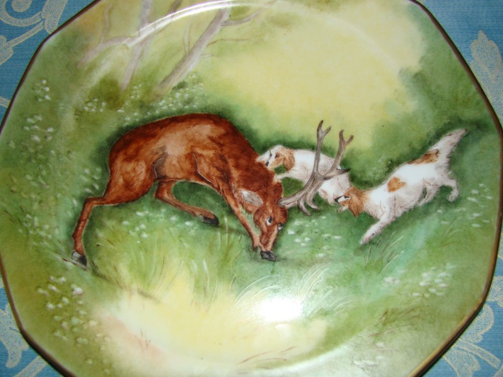 Grande assiette en porcelaine de Bavi&egrave;re " Sc&egrave;ne de chasse " Décoration
