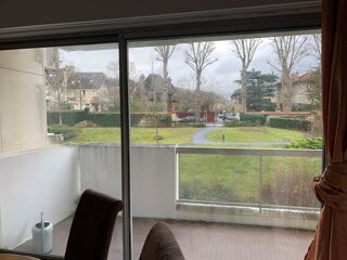  Appartement à louer 3 pièces 73 m² Fontainebleau