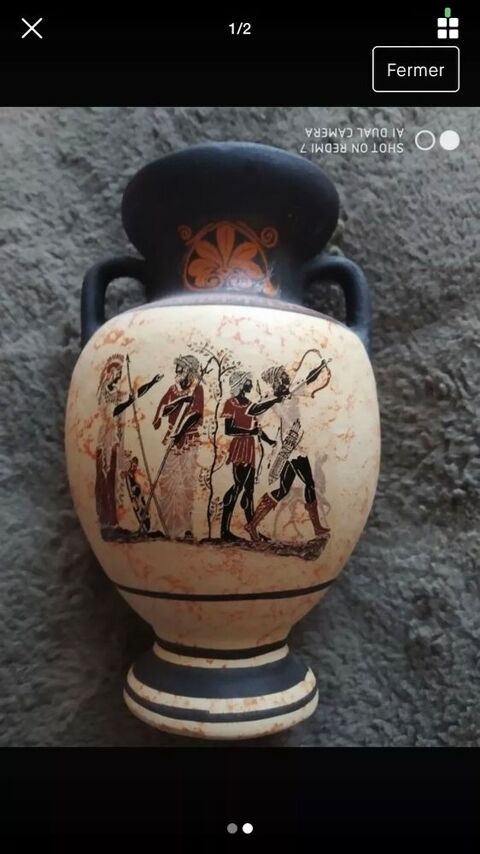 jolie vase amphore grecque ancien 25 Lyon 8 (69)