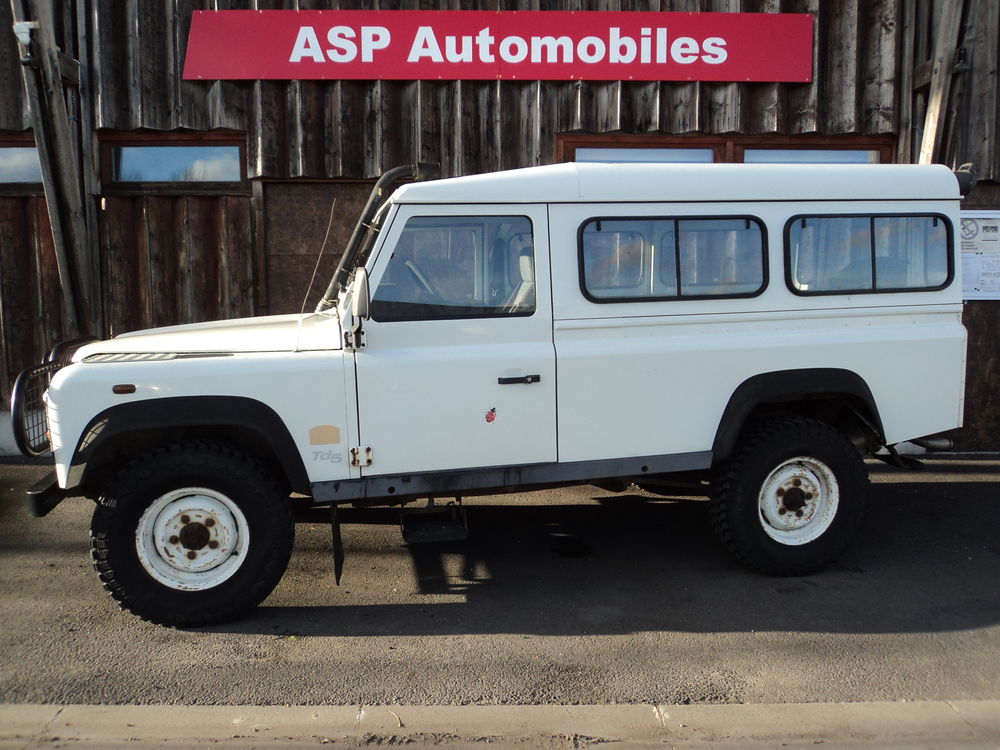Defender 110 Td5 2001 occasion 78610 Le Perray-en-Yvelines