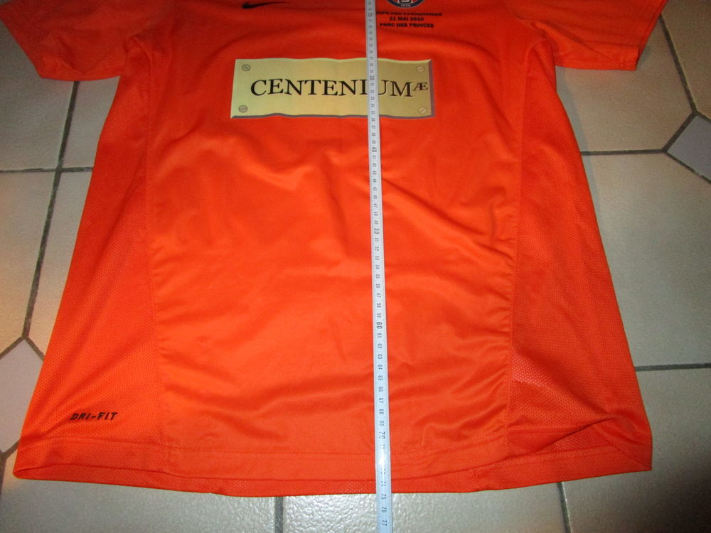 VIEUX MAILLOT ORIGINAL PSG PUBLICITAIRE 2010 DRIVE FIT NIKE
