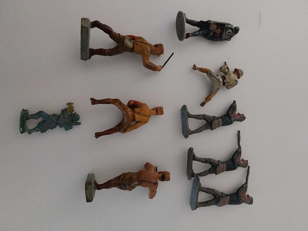figurines anciennes 