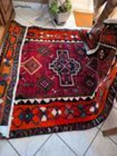 TAPIS ORIENTAL 750 M�zi�res-sur-Seine (78)