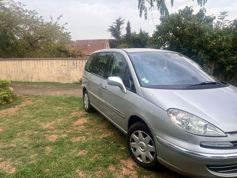 Peugeot 807 2.0 HDi 16V 120ch Navteq on board