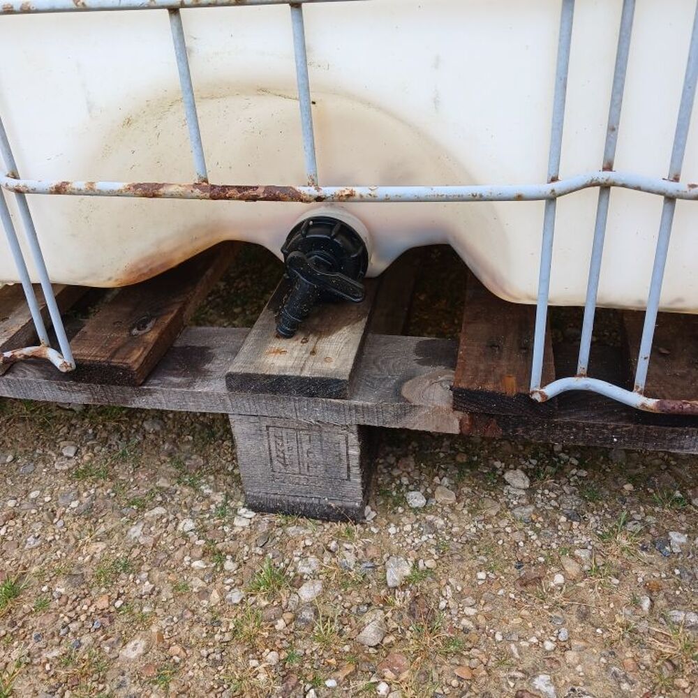 cuve &agrave; eau 1000 litres Bricolage