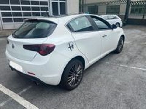 Giulietta 2.0 JTDm 170 ch S&S Exclusive TCT 2013 occasion 83830 Bargemon