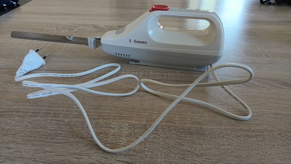 COUTEAU ELECTRIQUE Electroménager