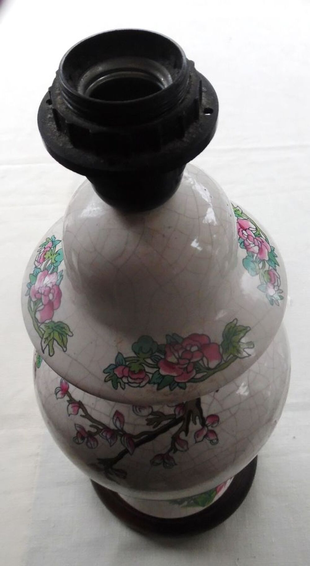 Lampe de chevet en c&eacute;ramique craquel&eacute;e d&eacute;cor style asiatique Dcoration