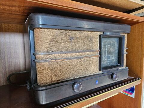 RADIO TSF RADIOLA 30 M�con (71)