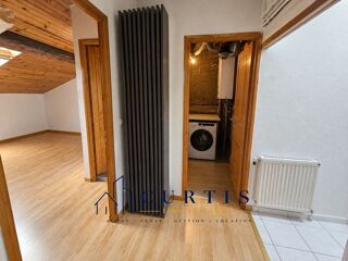  Appartement à louer 3 pièces 80 m²