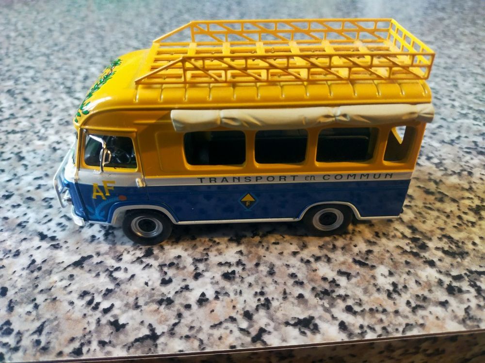 Transport en commun AIR SALOUM SAVIEM SG2
Jeux / jouets