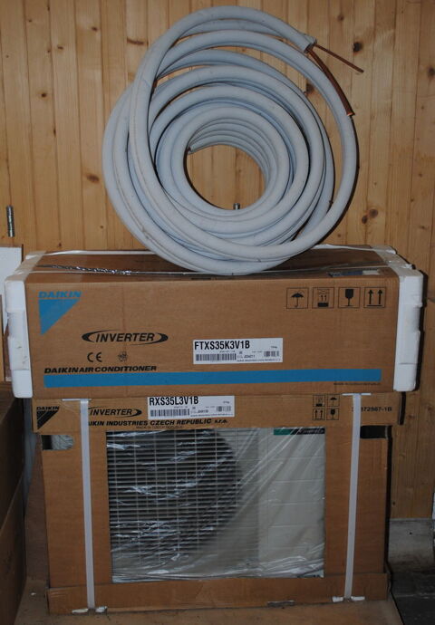 Climatiseur DAIKIN 1600 S�zanne (51)
