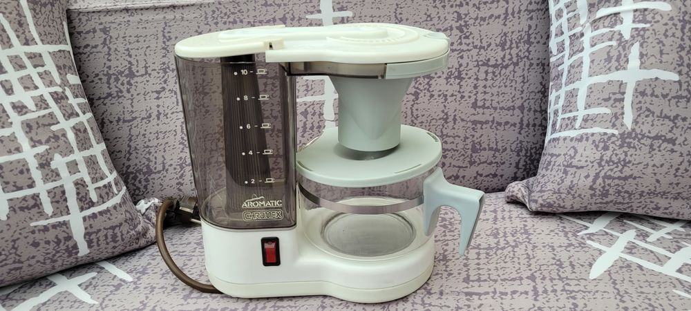 CAFETIERE CHROMEX 2/10 TASSES
Electroménager