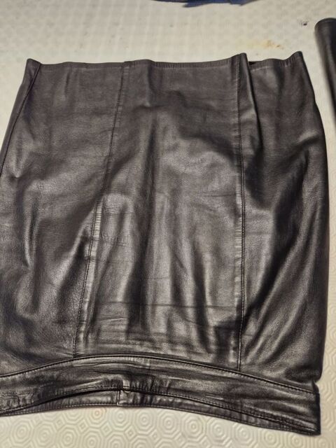 3 jupes cuir - Bassin d'Arcachon 20 Biganos (33)