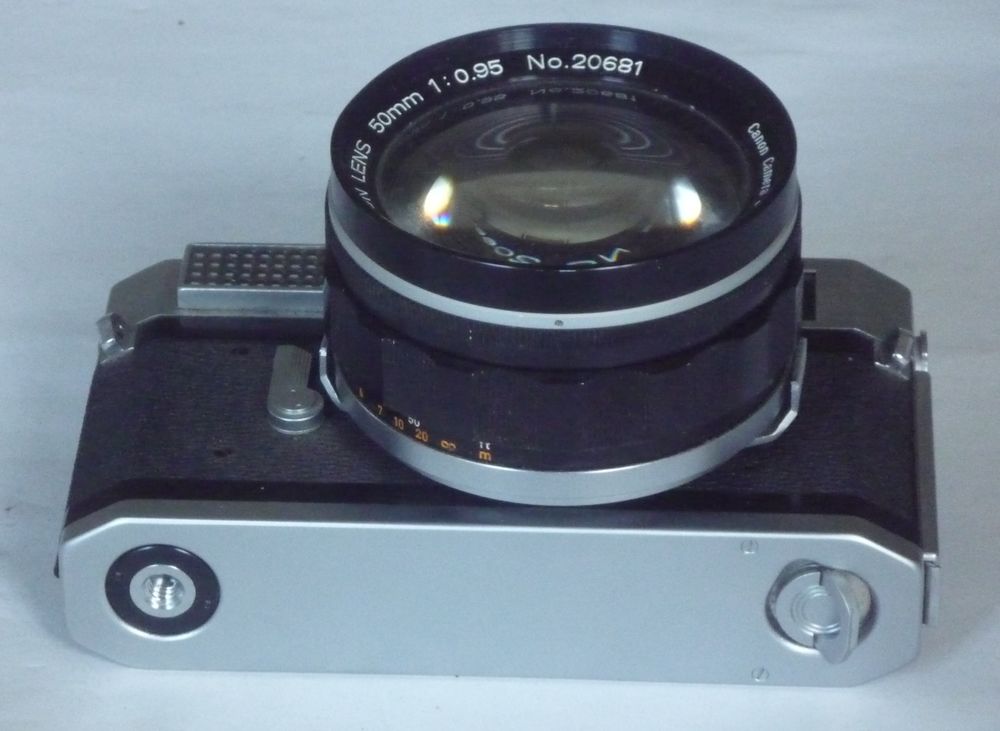 Canon 7 + Dream Lens Canon 1:0;95 f=50 mm Photos/Video/TV