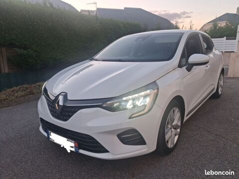 Renault Clio V Clio E-Tech 140 - 21 Business 2021 occasion Rodez 12000