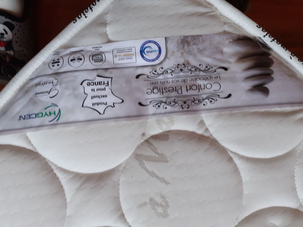 Matelas neuf Meubles