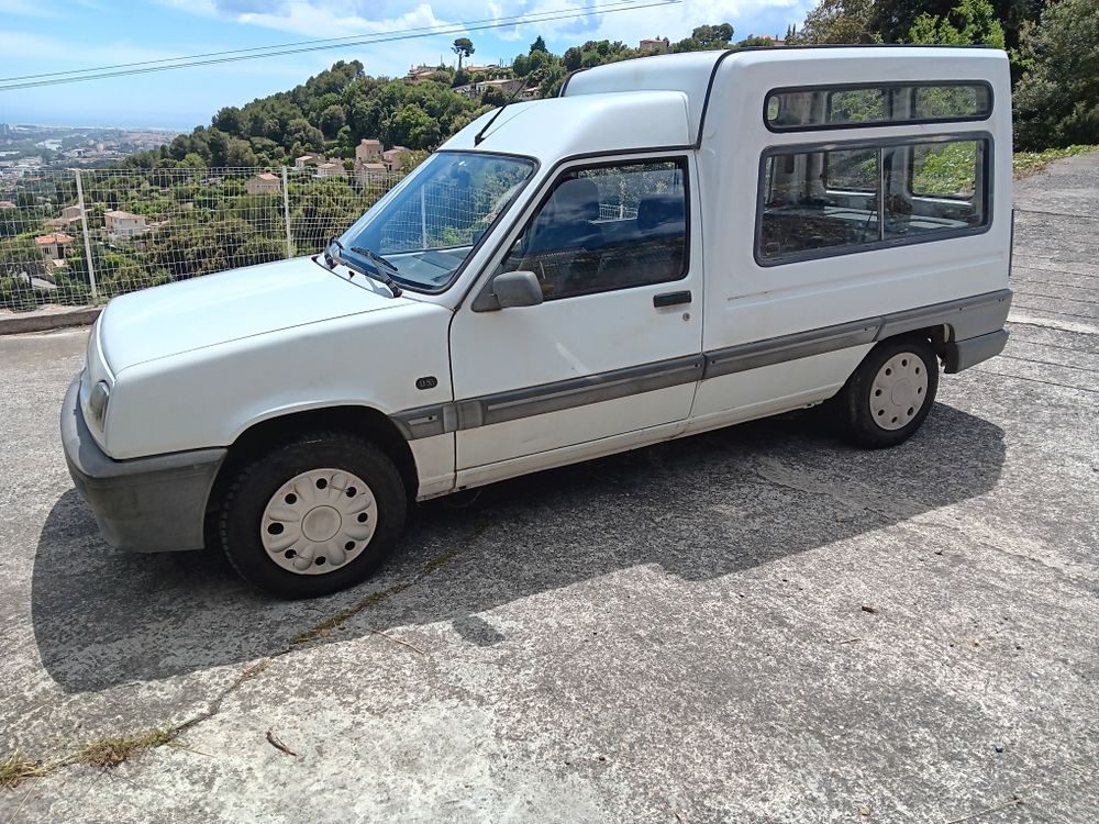 Express Break 1.9 D RT 1996 occasion 06700 Saint-Laurent-du-Var