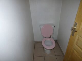  Appartement à louer 3 pièces 64 m²