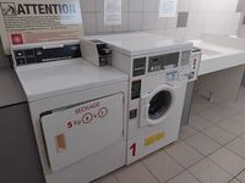   ? MACHINE À LAVER ET SÈCHE-LINGE PROF 