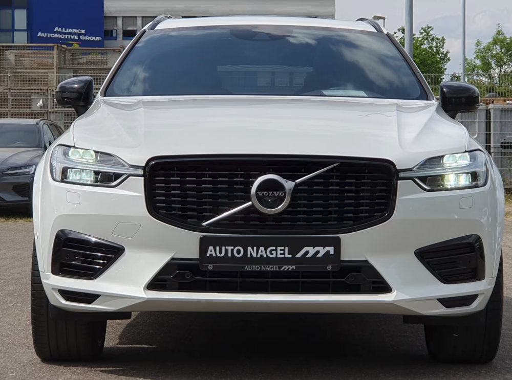 XC60 T6 Recharge AWD 253 ch + 145 ch Geartronic 8 R-Design 2021 occasion 59000 Lille